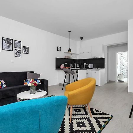 Apartments Morpheus Makarska Exteriör bild