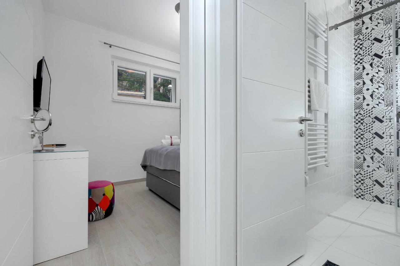 Apartments Morpheus Makarska Exteriör bild