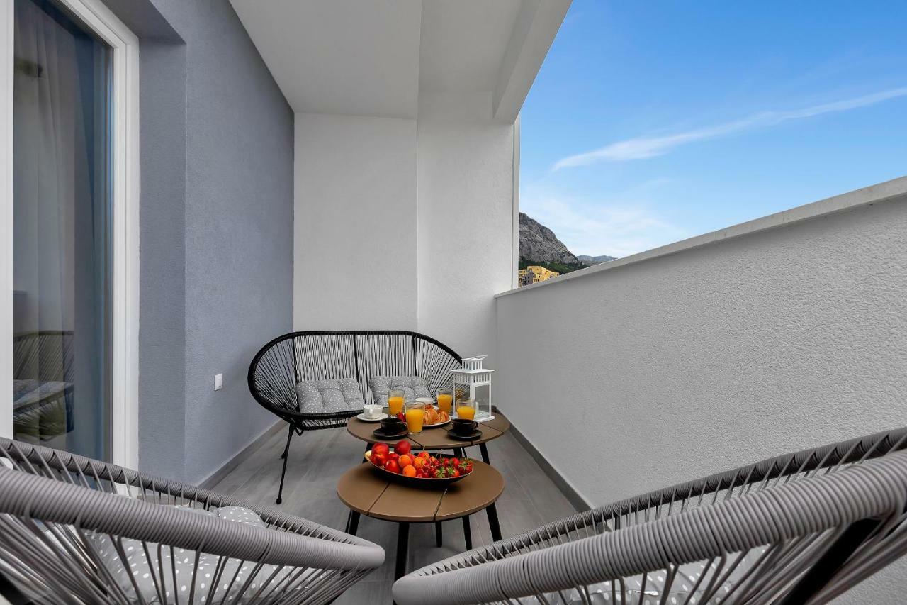 Apartments Morpheus Makarska Exteriör bild