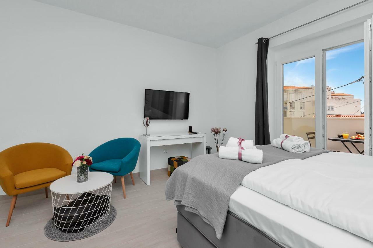 Apartments Morpheus Makarska Exteriör bild